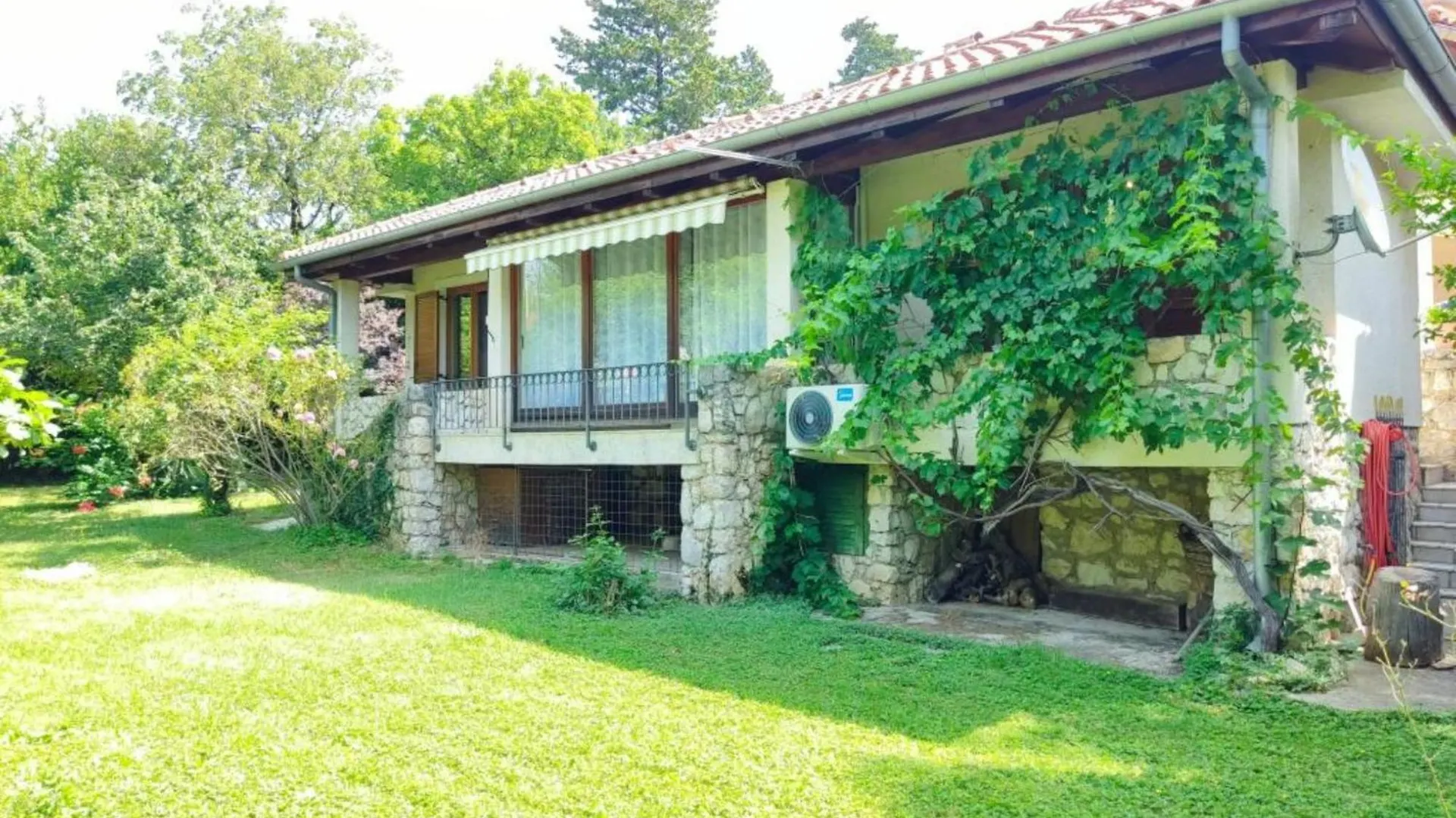 Guest house Apartment & Rooms Villa Oliva Novi Vinodolski Croatia